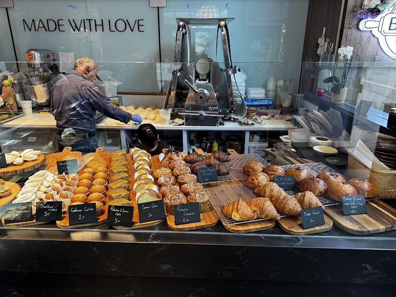 Bahar Bakery & Cafe