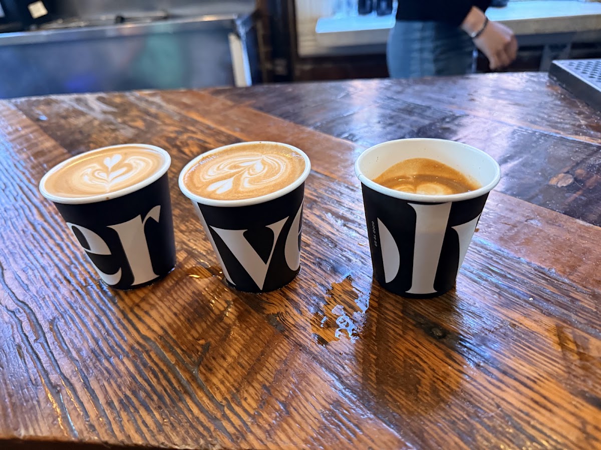 Revolver — Cafe